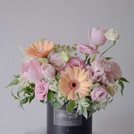 Merry Love Pastel Fresh Flower Box by AfterRainFlorist, PJ Florist