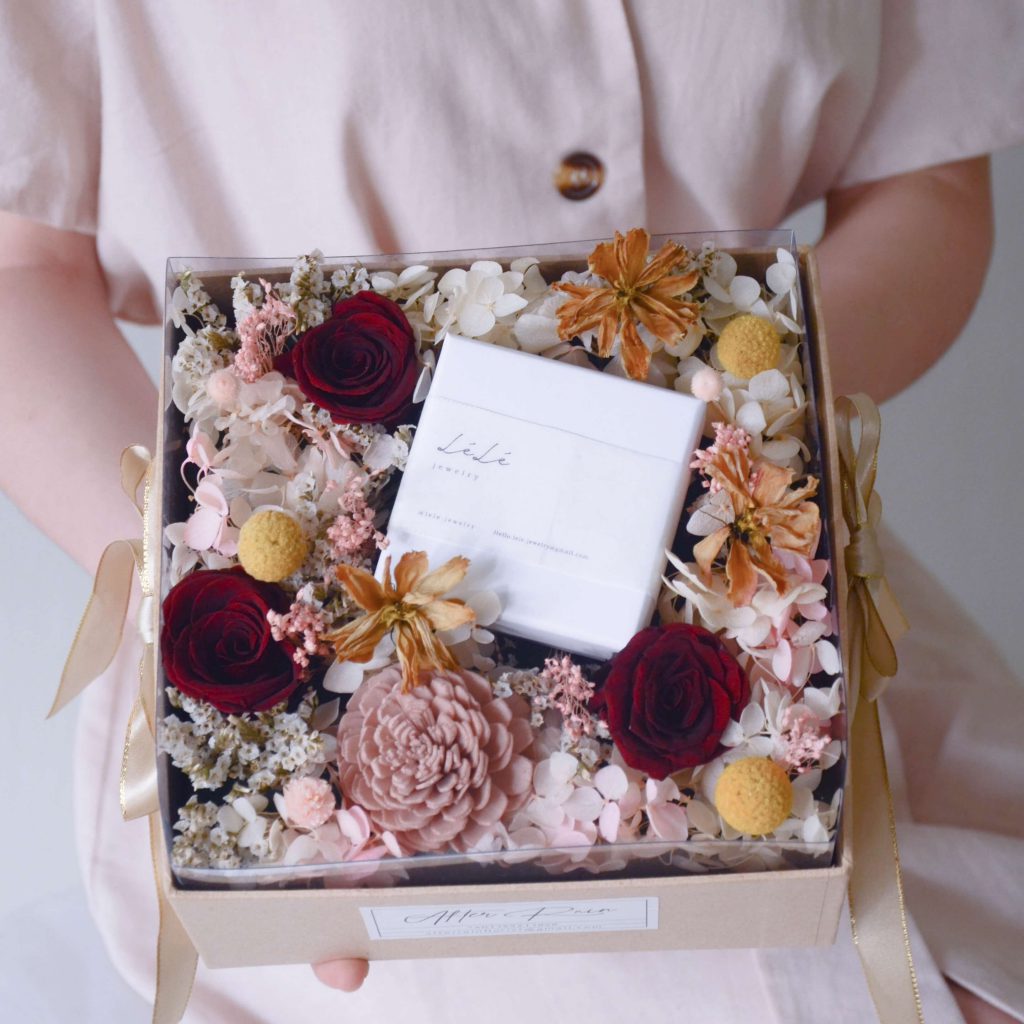 classy flower box with lele jewellery collaboration by AfterRainFlorist, PJ Flower Delivery