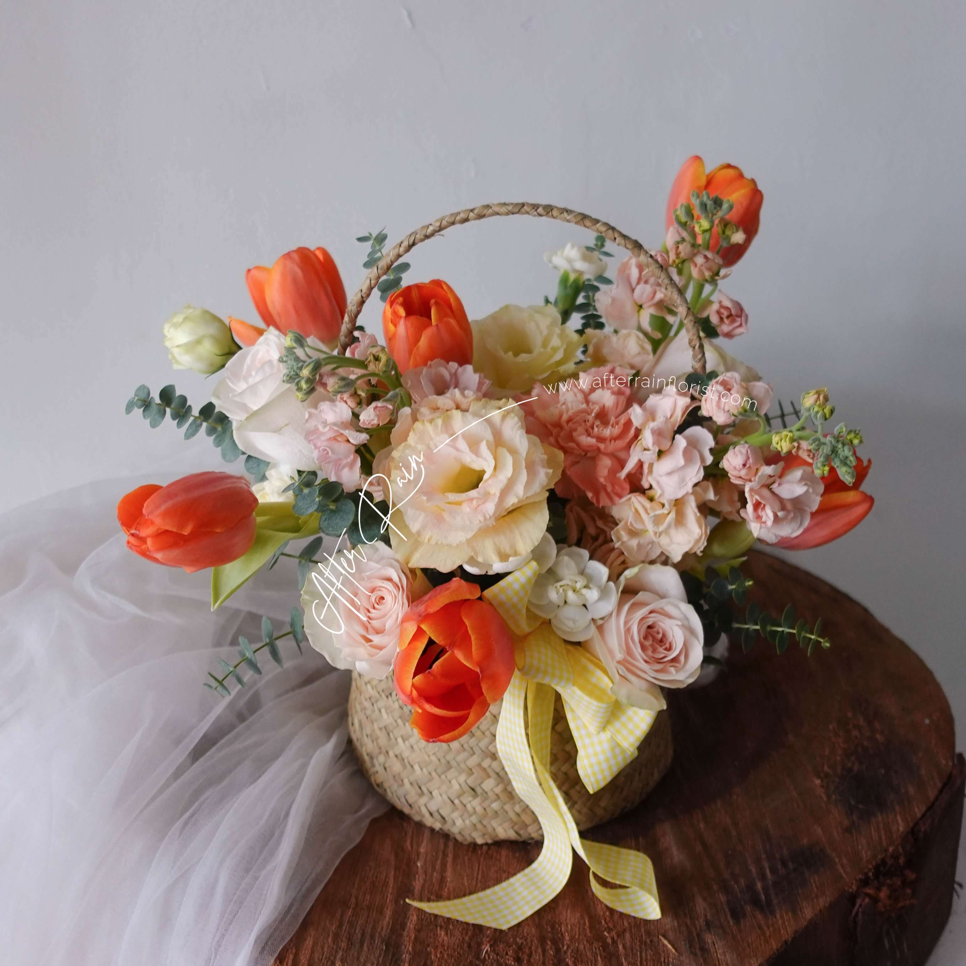 AfterRainFlorist_Tulip_Orange_Birthday_Anniversary_Romantic_Mix_Flower_Basket_PJ_Florist_KL_Klang_Valley_Flower_Gift_Delivery_Services