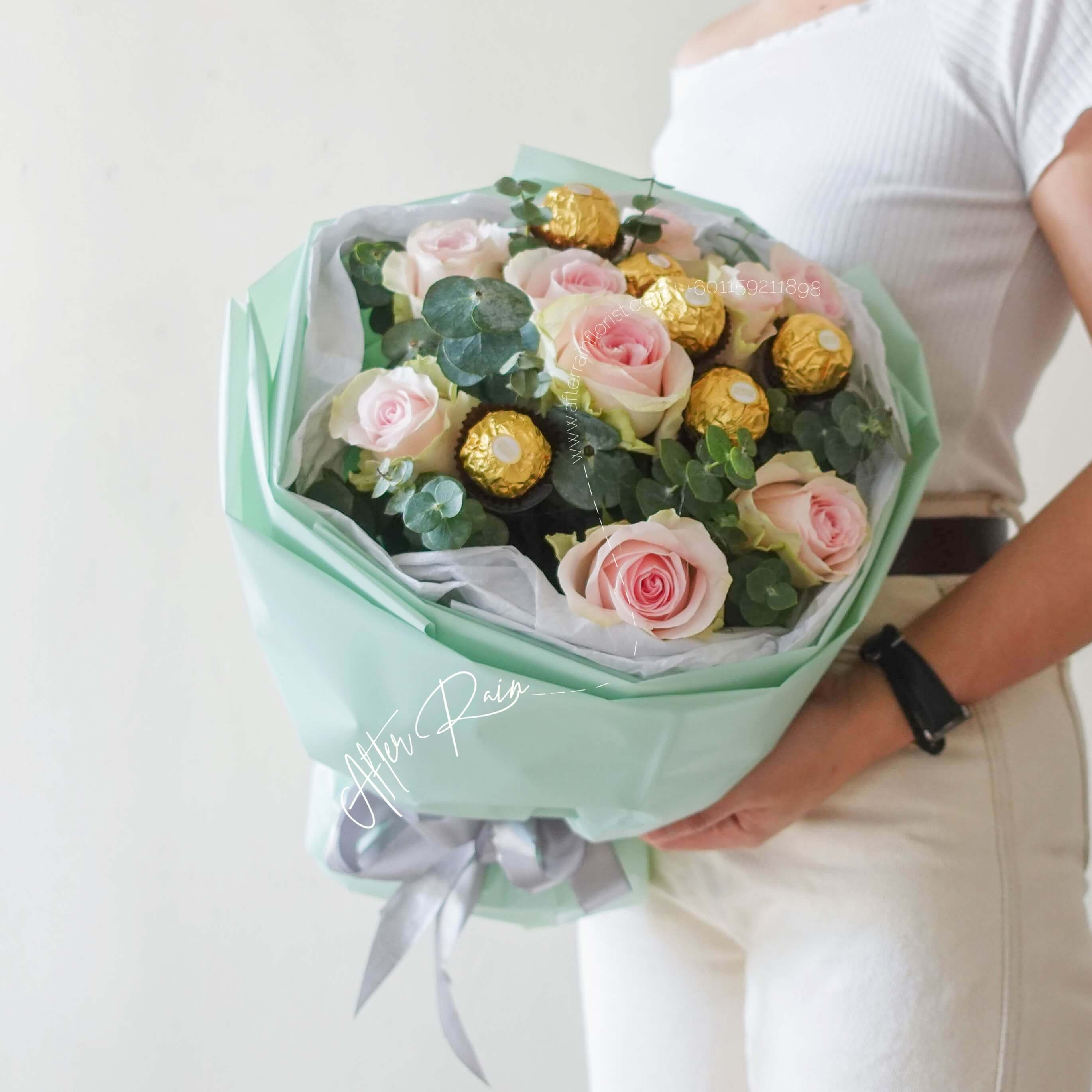 AfterRainFlorist Pastel Sweet Rose With Ferrero Rocher Chocolate Birthday Gift Bouquet PJ Florist KL Klang Valley Flower Gift Delivery Services